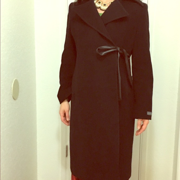 Wool/Cashmere Long Black Coat