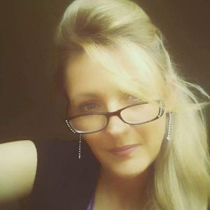 Meet your Posher, Tonya