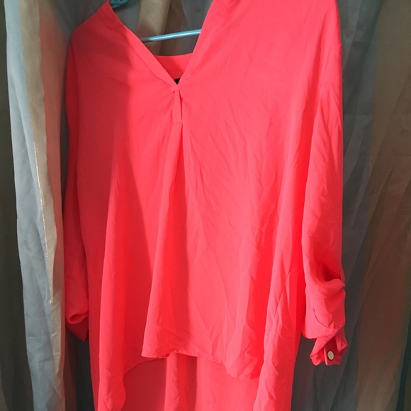 Boutique High Low blouse
