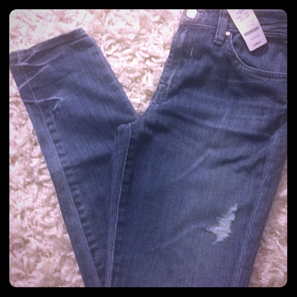 Extra pics of the BEBE jeans