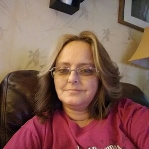 Meet your Posher, Becky