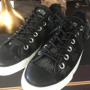 Blk Sequence converses. Like new. Size 8