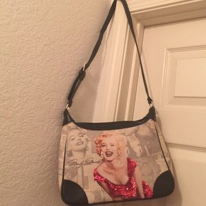 Marilyn Monroe sequence purse!