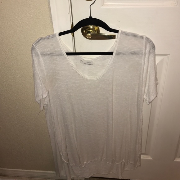 Tee shirt