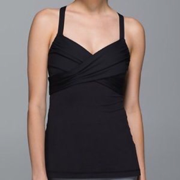 Lululemon Black Wrap It Up Tank 💪