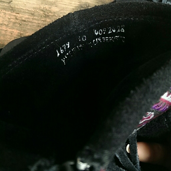 Minnetonka black leather tall boots BNWOT - Picture 3 of 4