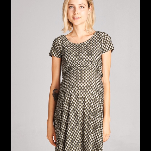 Hello Miz Maternity / Nursing Print Dress