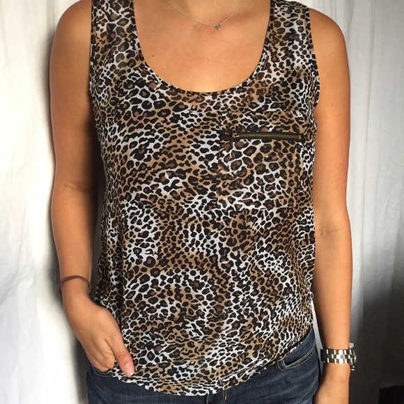 Cheetah print blouse - Picture 1 of 3