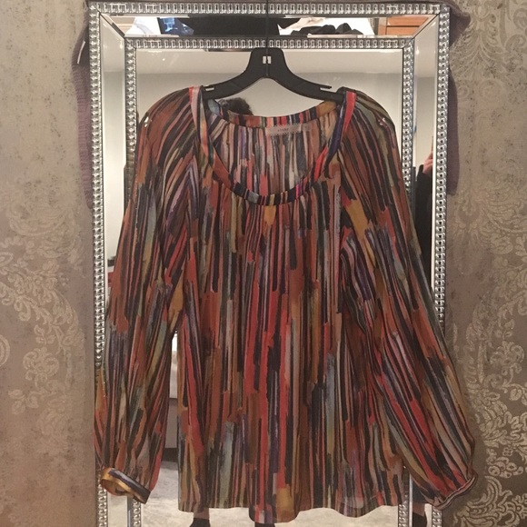 BRAND NEW!!! cluny multi colored sheer top - Picture 1 of 3