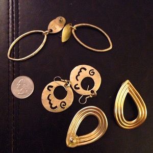 3 pr pierced earrings