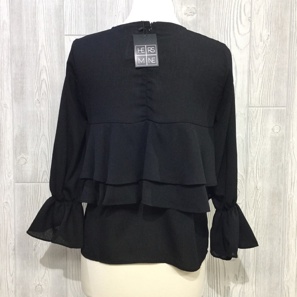 Ruffle Detail Blouse - Picture 3 of 4