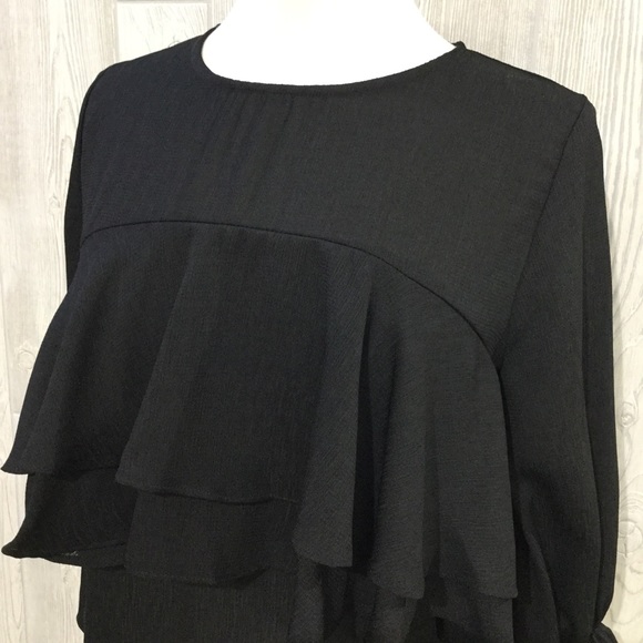 Ruffle Detail Blouse - Picture 4 of 4