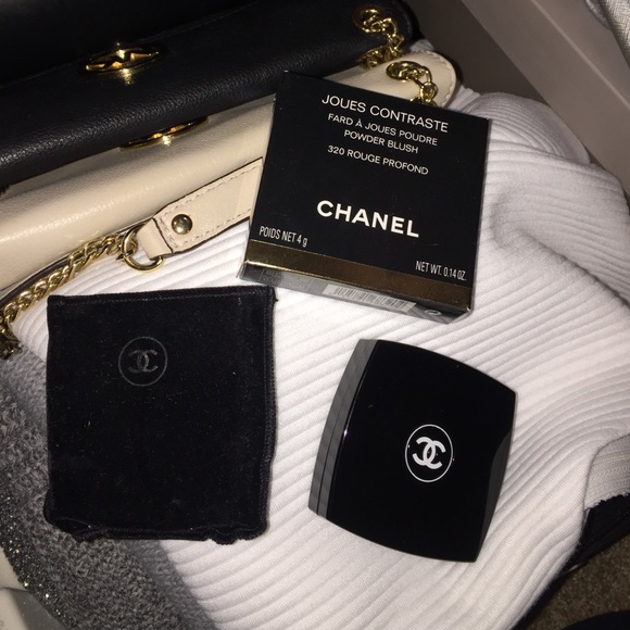 NEW. Chanel 320 Rogue Blush from PARIS