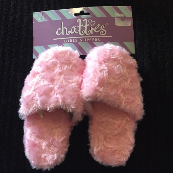 Girls slippers size 1-2