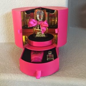 Full size viva la juicy perfume and lotion set