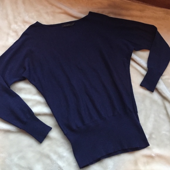 The Limited Navy Sweater - Picture 3 of 4