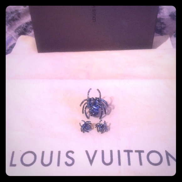 Spider Ring & Earrings NEW