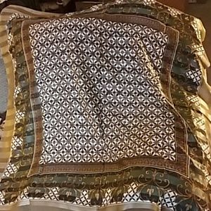 Gorgeous scarf made in Turkey - Authentic!