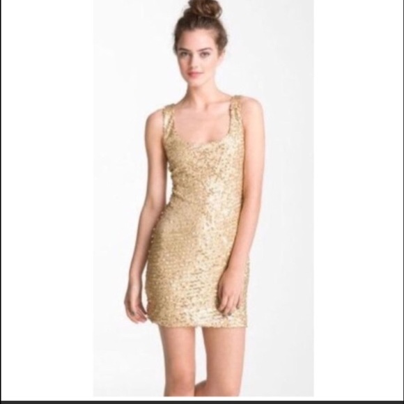 Gold Sequin Dress 🎉