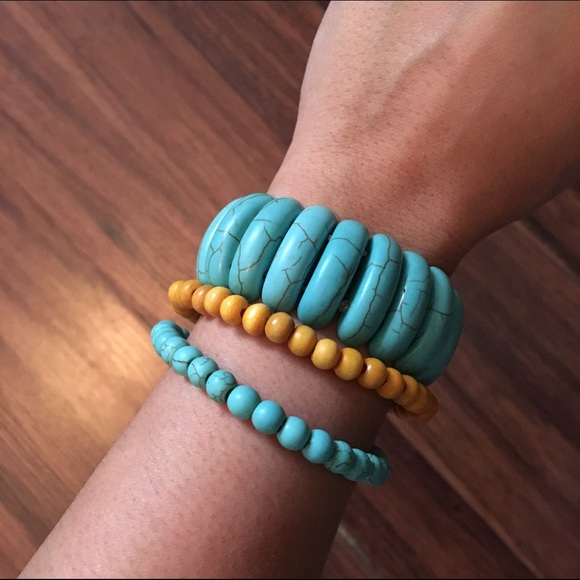 Bracelet bundle - Picture 2 of 2