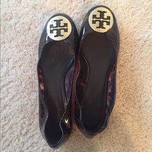 Tory Burch Flats - Tortoise