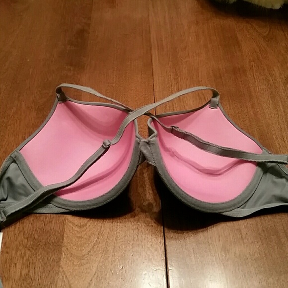 Bra - Picture 3 of 4