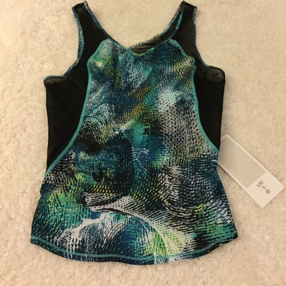 Lululemon Sz 8 Seawheeze Run with the Sun Tank NWT