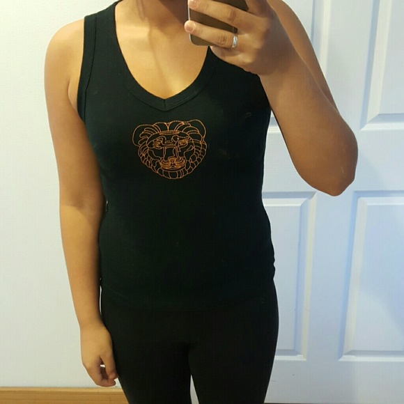 Black sleeveless top with lion