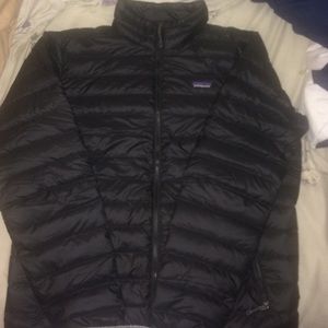Black Patagonia men's down sweater size Large