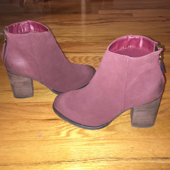 Call It Spring Shoes - Wine Ankle Booties - Size 7.5