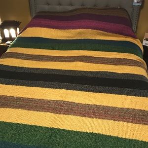 Heavyweight hand knit multicolored blanket