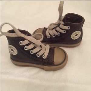 Toddler size 3 Leather Converse