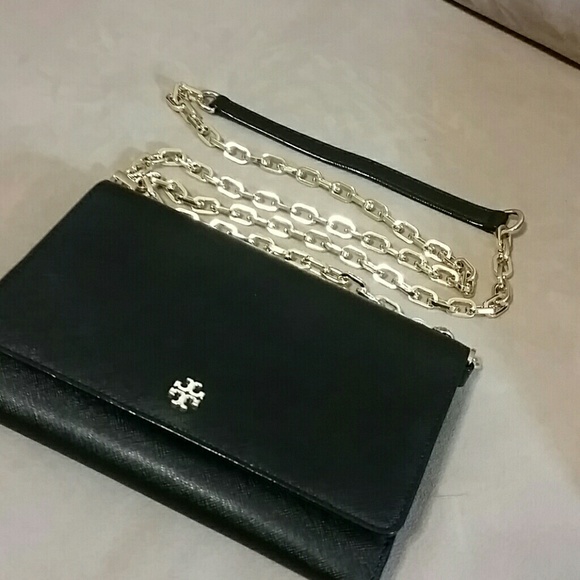 Tory Burch Handbags - Tory Burch Chain Chain Wallet