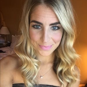 Meet your Posher, Michele