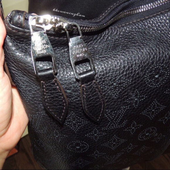 Louis Vuitton Mahina Selene PM Noir - Picture 8 of 8