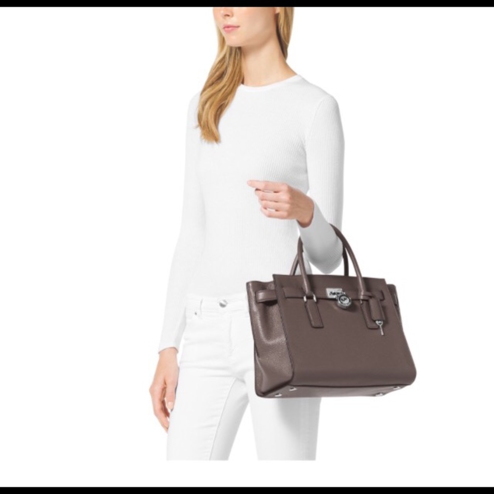 Michael Kors Cinder Satchel 🎉SALE🎉 - Picture 5 of 6