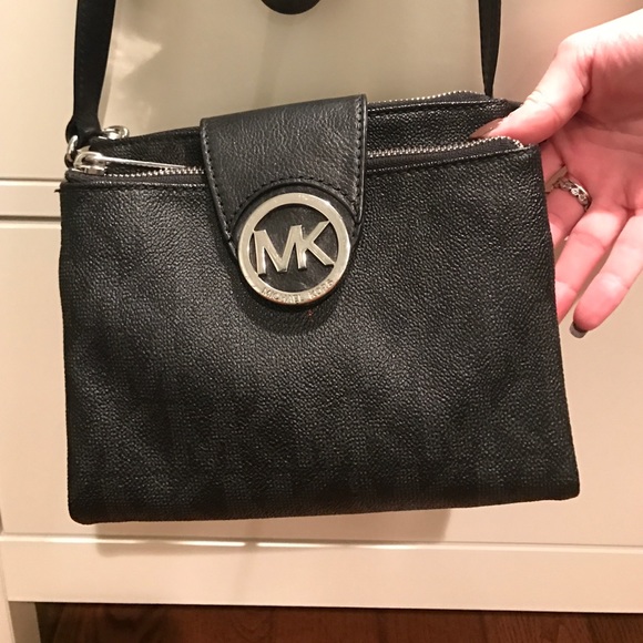 Michael Kors Cross-body