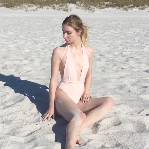 Swimclassy discount! 💕 - Picture 2 of 3