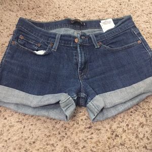 Cuffed Levi Shorts
