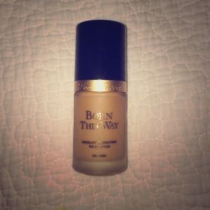 Too faced born this way foundation