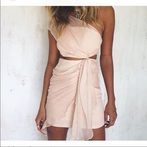 ISO Sabo Skirt Zuri Blush Dress