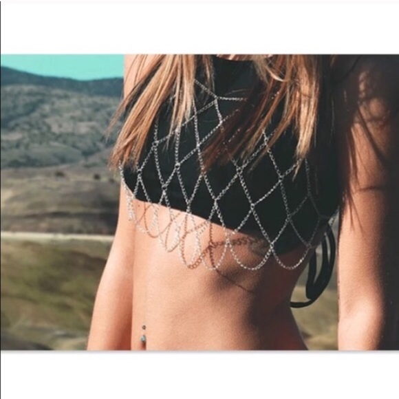 Metal Chain Bra - Picture 3 of 4