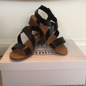 Steve Madden Leather Sandal