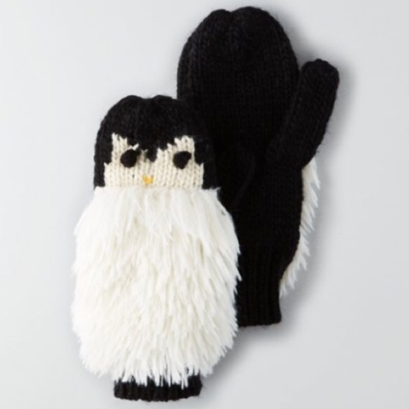 🐧 New American Eagle Penguin Mittens 🐧