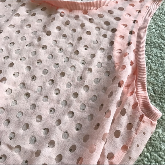 Peach Tank - Picture 2 of 2