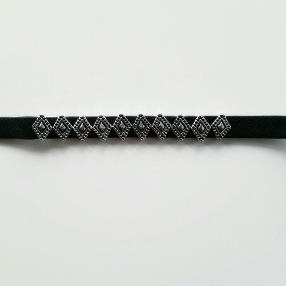 2pc Boho Choker & Crescent Layered Necklace Set - Picture 3 of 4