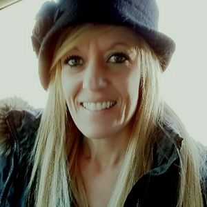 Meet your Posher, Gina