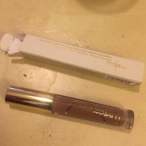 Mellow Cosmetics matte liquid lip paint