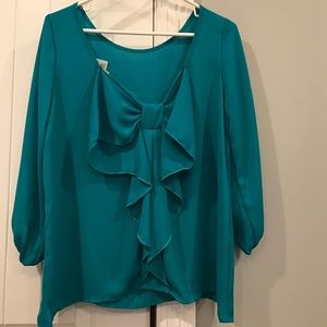 Teal top with bow