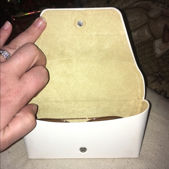 Michael Kors Sunglasses - Picture 4 of 4